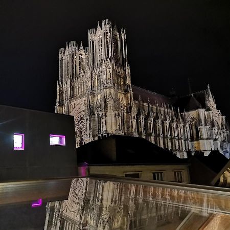 Апартаменти Logement Cosy Renove Au Pied De La Cathedrale Avec Climatisation Реймс Екстер'єр фото