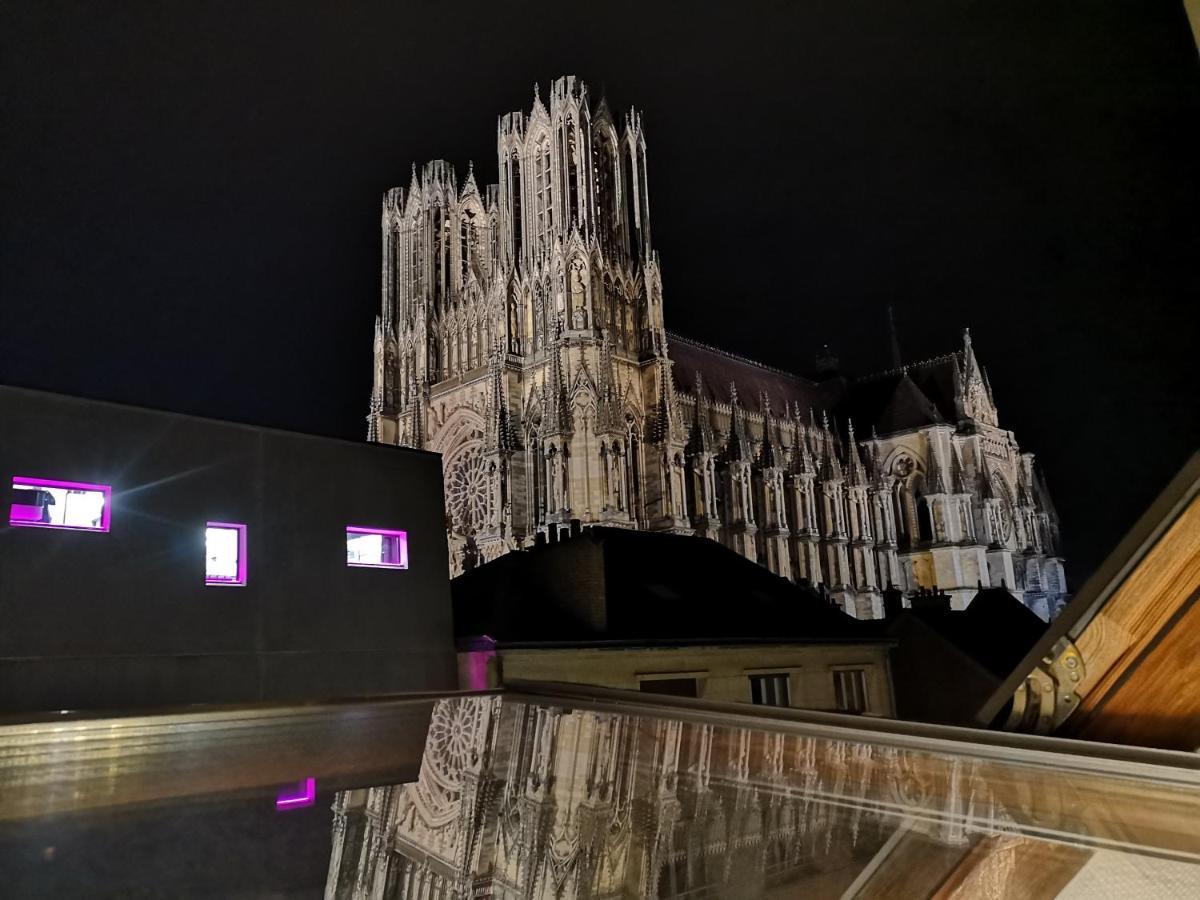 Logement Cosy Renove Au Pied De La Cathedrale Avec Climatisation Реймс Екстер'єр фото